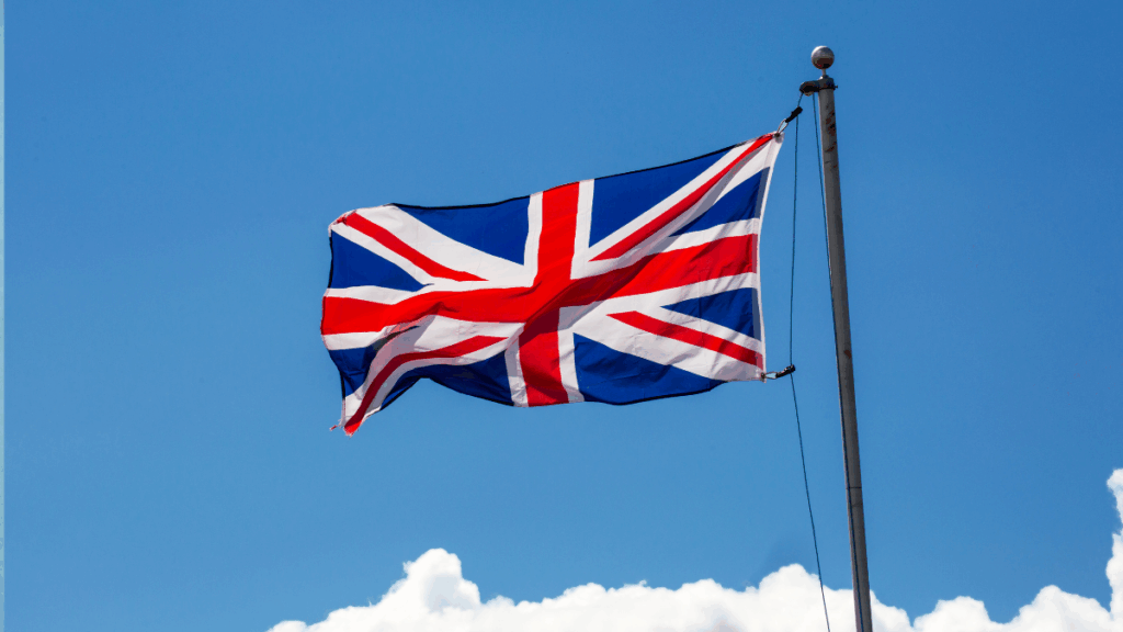 The Evolution of Personal Credit in the United Kingdom: Digital Banks vs Traditional Lenders in the Race for Fast Loans