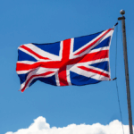 The Evolution of Personal Credit in the United Kingdom: Digital Banks vs Traditional Lenders in the Race for Fast Loans